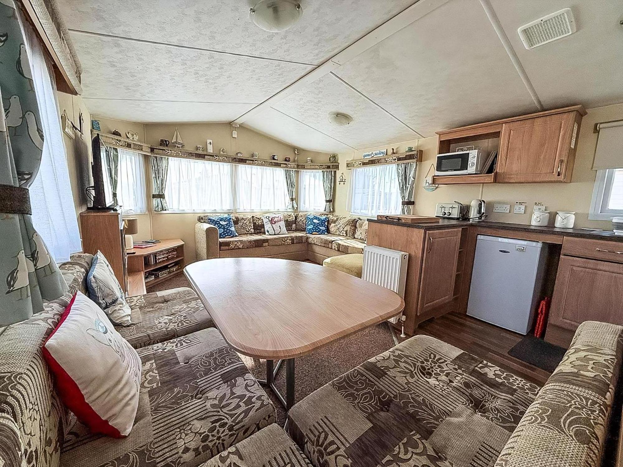 Caravan With Decking At Manor Park In Hunstanton, Sleeps 6 Ref 23045B Zewnętrze zdjęcie