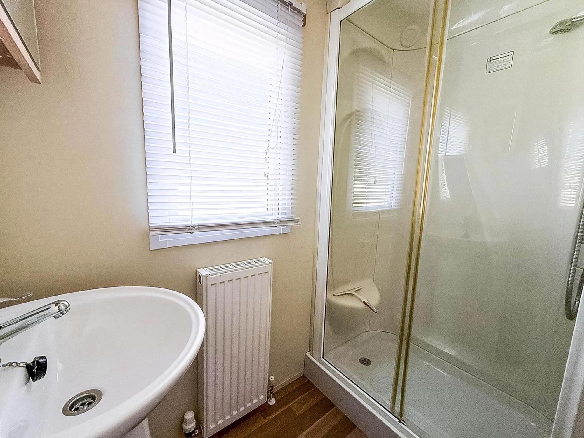 Caravan With Decking At Manor Park In Hunstanton, Sleeps 6 Ref 23045B Zewnętrze zdjęcie