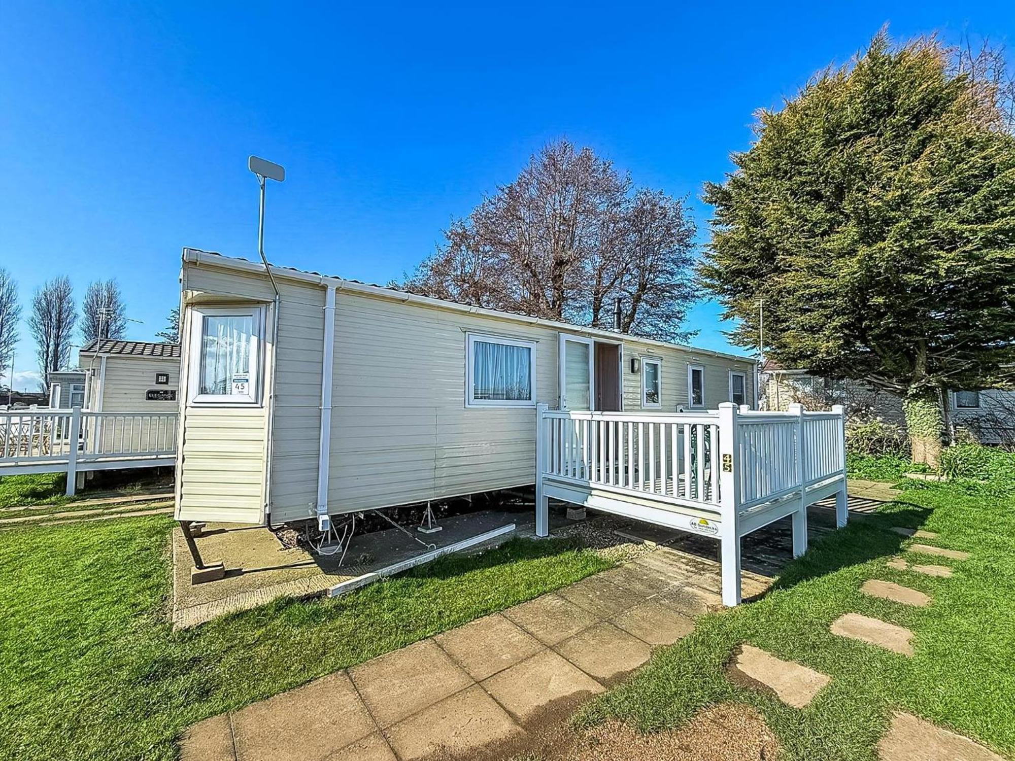 Caravan With Decking At Manor Park In Hunstanton, Sleeps 6 Ref 23045B Zewnętrze zdjęcie