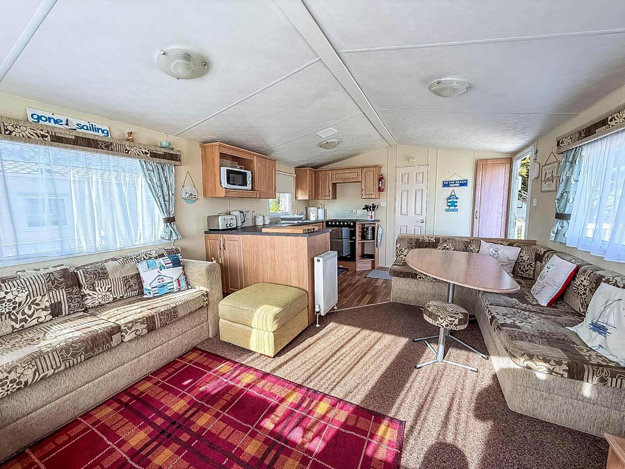 Caravan With Decking At Manor Park In Hunstanton, Sleeps 6 Ref 23045B Zewnętrze zdjęcie